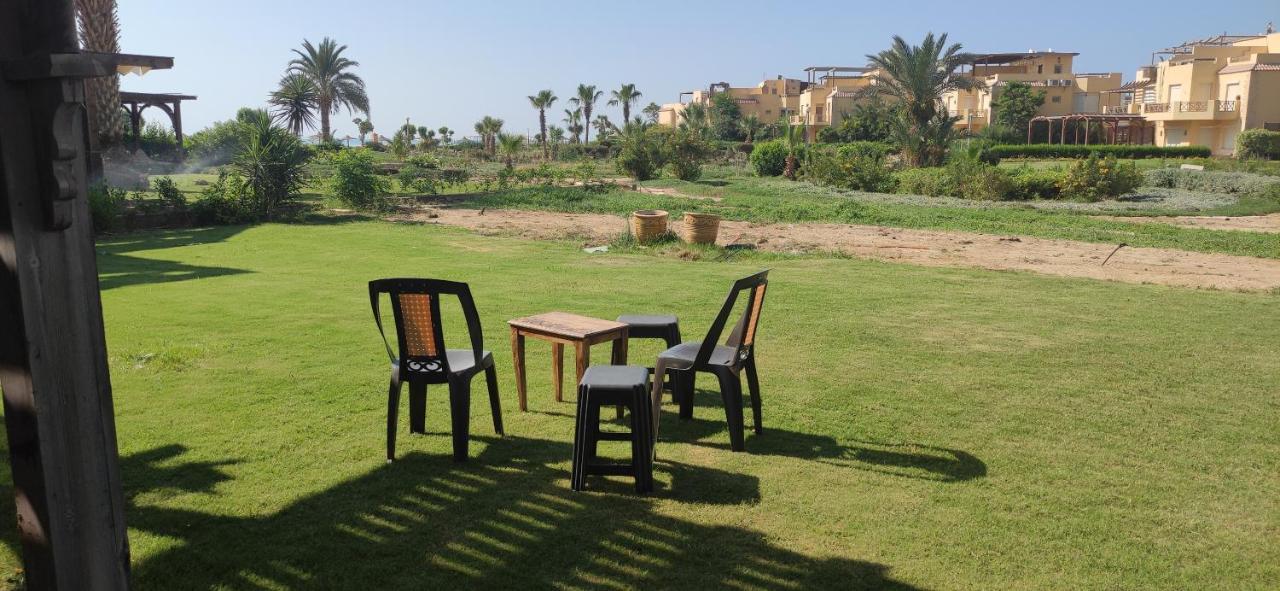 A Sea View Spacious Cheering 5 Bedroom Villa Ain Sokhna "Ain Bay" فيلا كاملة للإيجار قرية العين باي Ain Sukhna Exterior photo